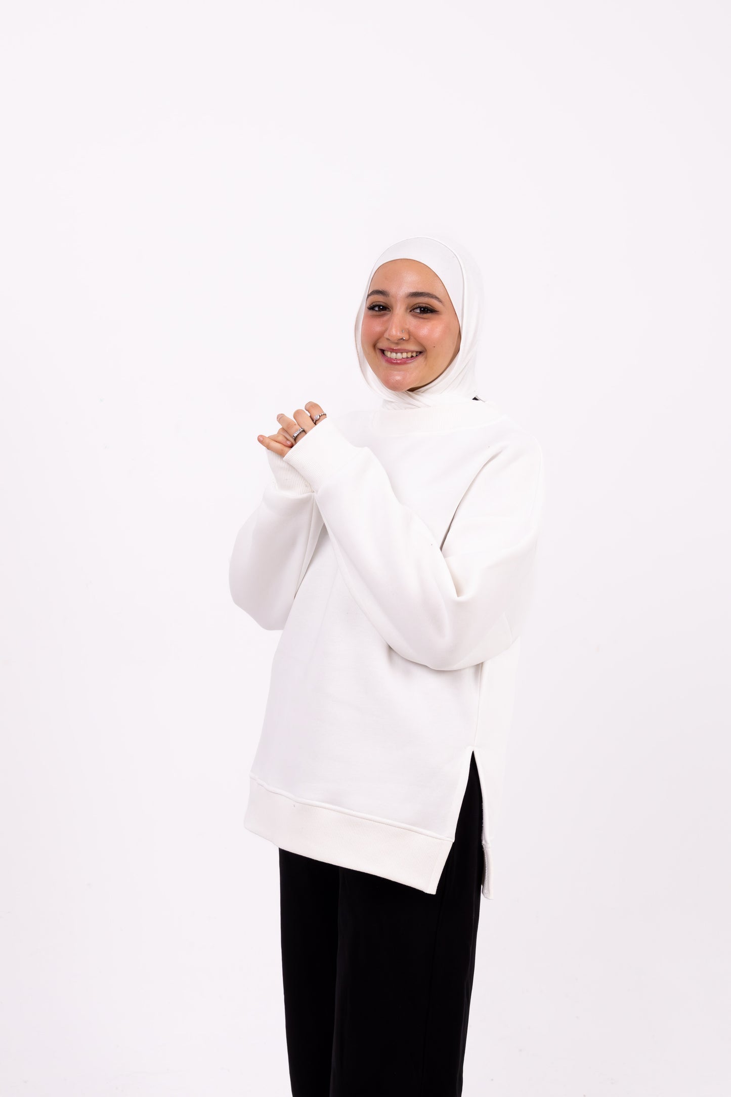 White summer-sweatshirt