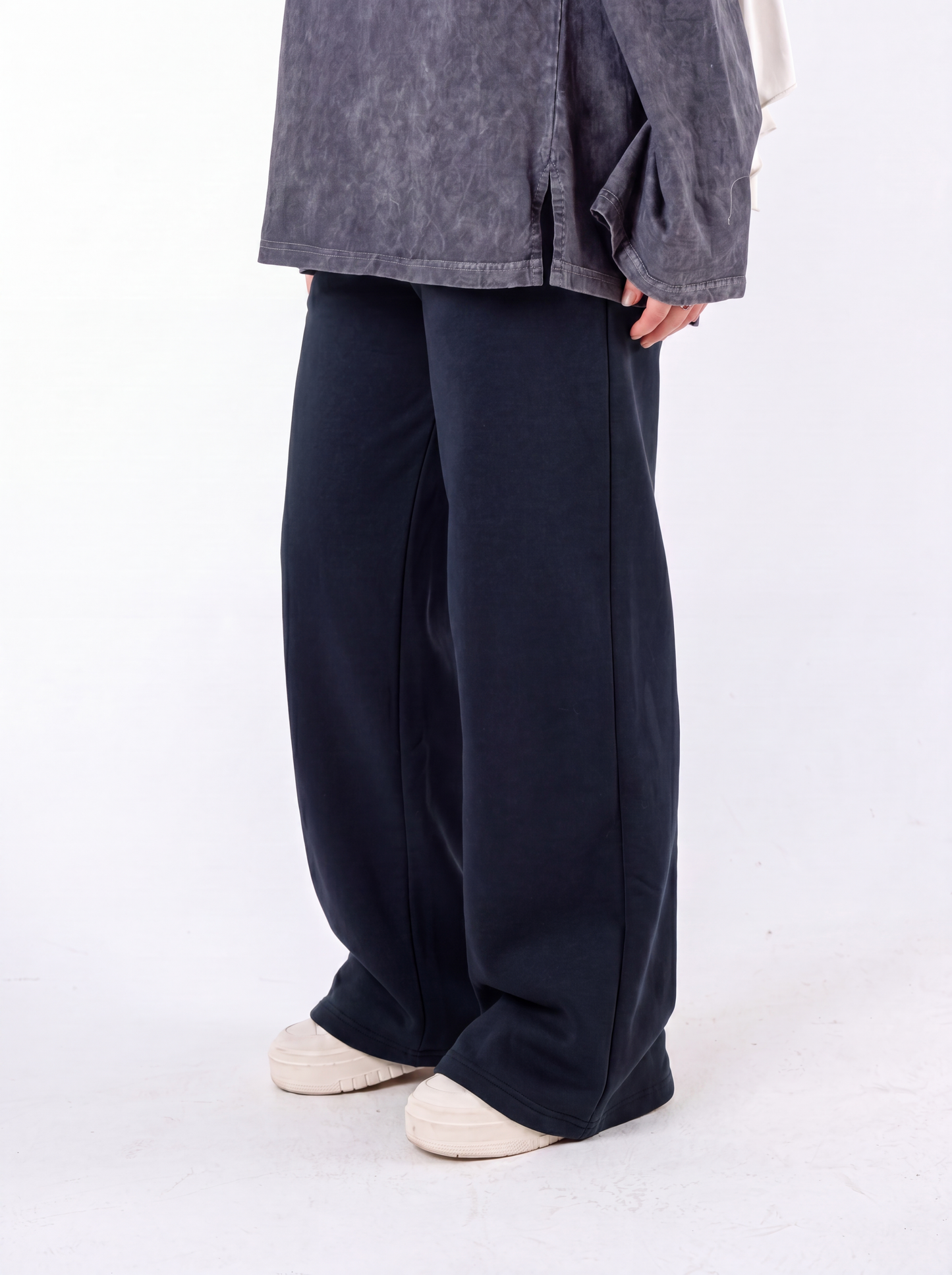 navyblue wideleg  sweatpants