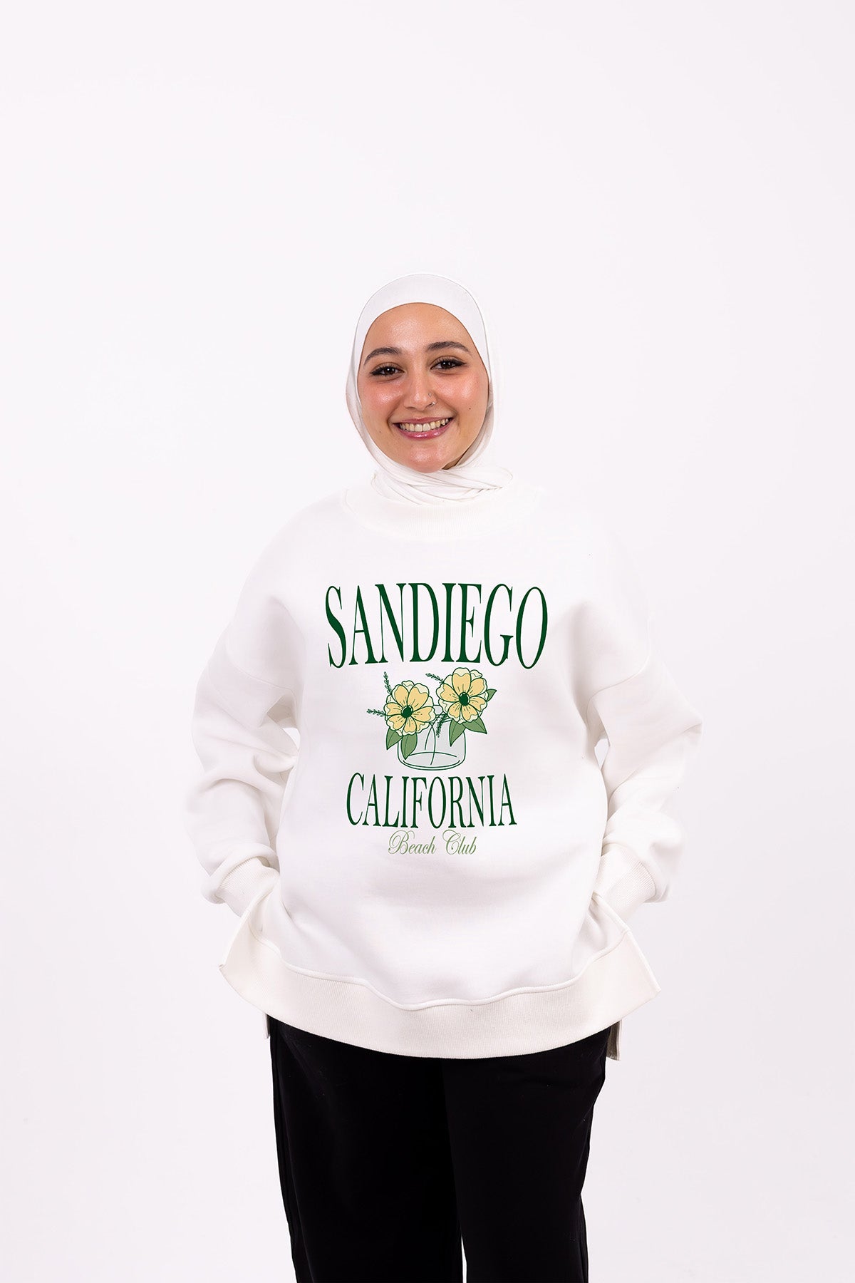 San Diego white comfy-go sweatshirt